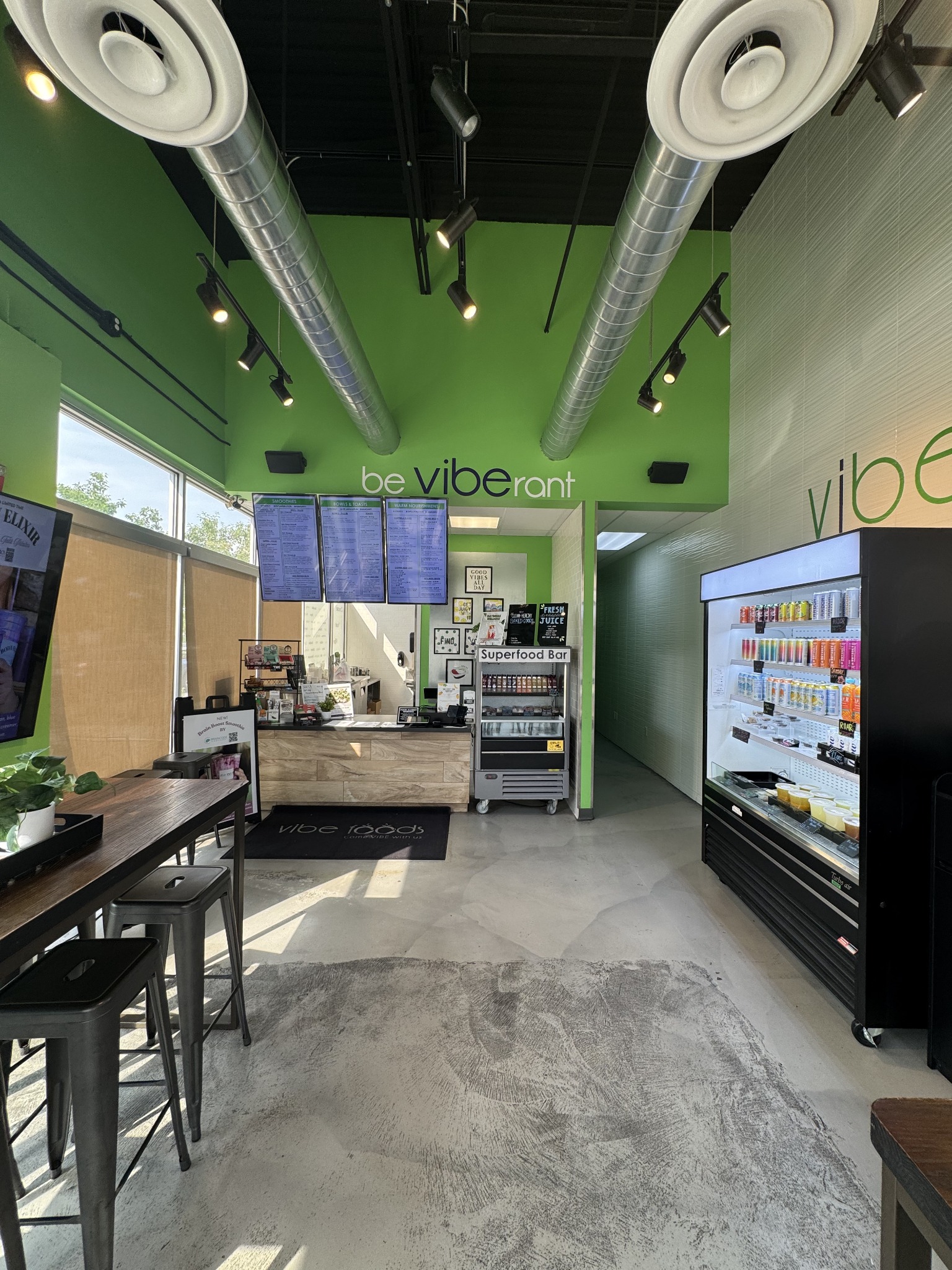 Interior of Vibe Foods Lone Tree restaurant